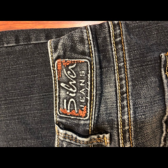 Silver Jeans - Picture 4 of 7